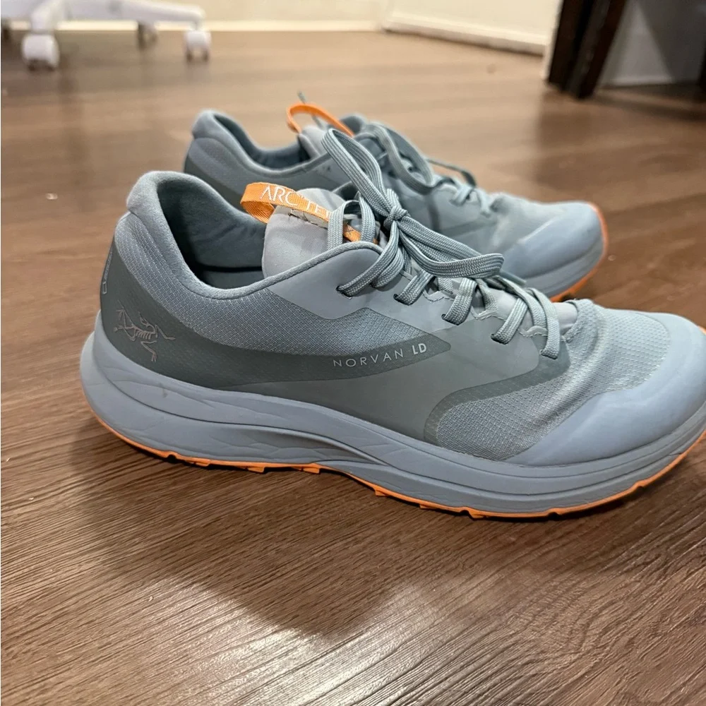 Arc'teryx Norvan LD Men's Athletic Shoes in Gray and Orange - Picture 2 of 9